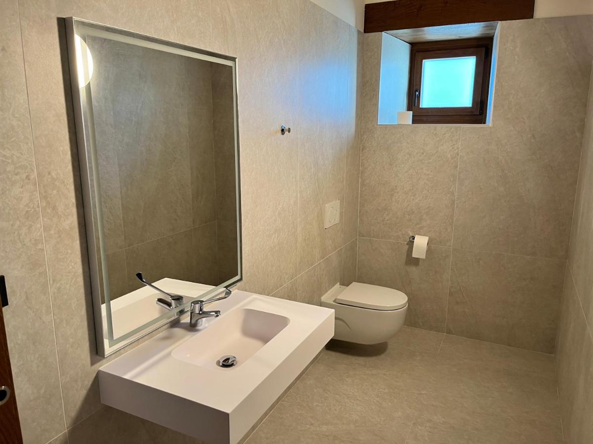 Hotel Rural Basque Irati Espinal-Auzperri ภายนอก รูปภาพ