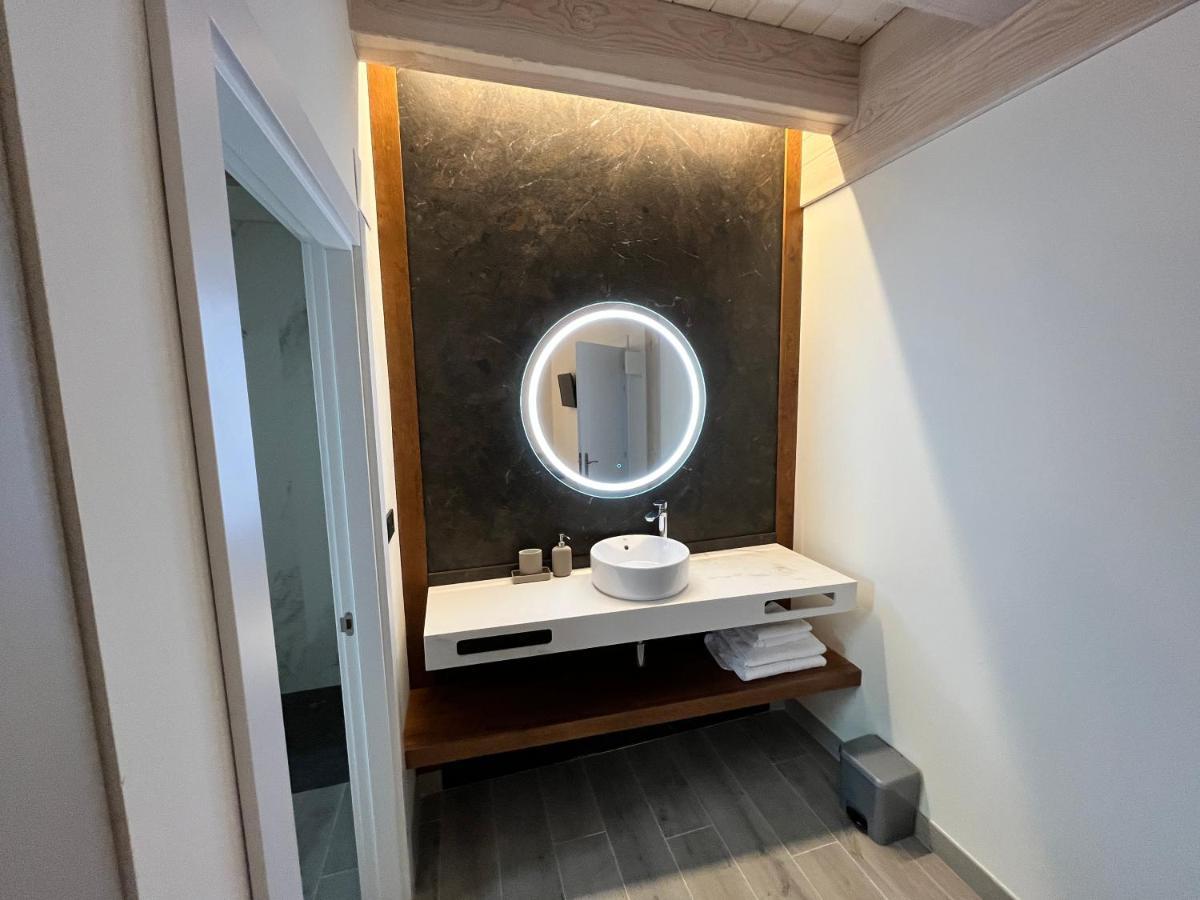 Hotel Rural Basque Irati Espinal-Auzperri ภายนอก รูปภาพ