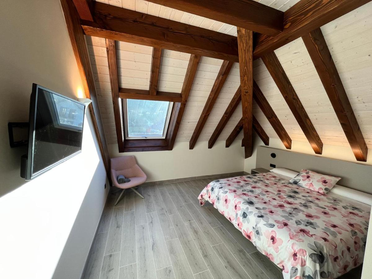 Hotel Rural Basque Irati Espinal-Auzperri ภายนอก รูปภาพ